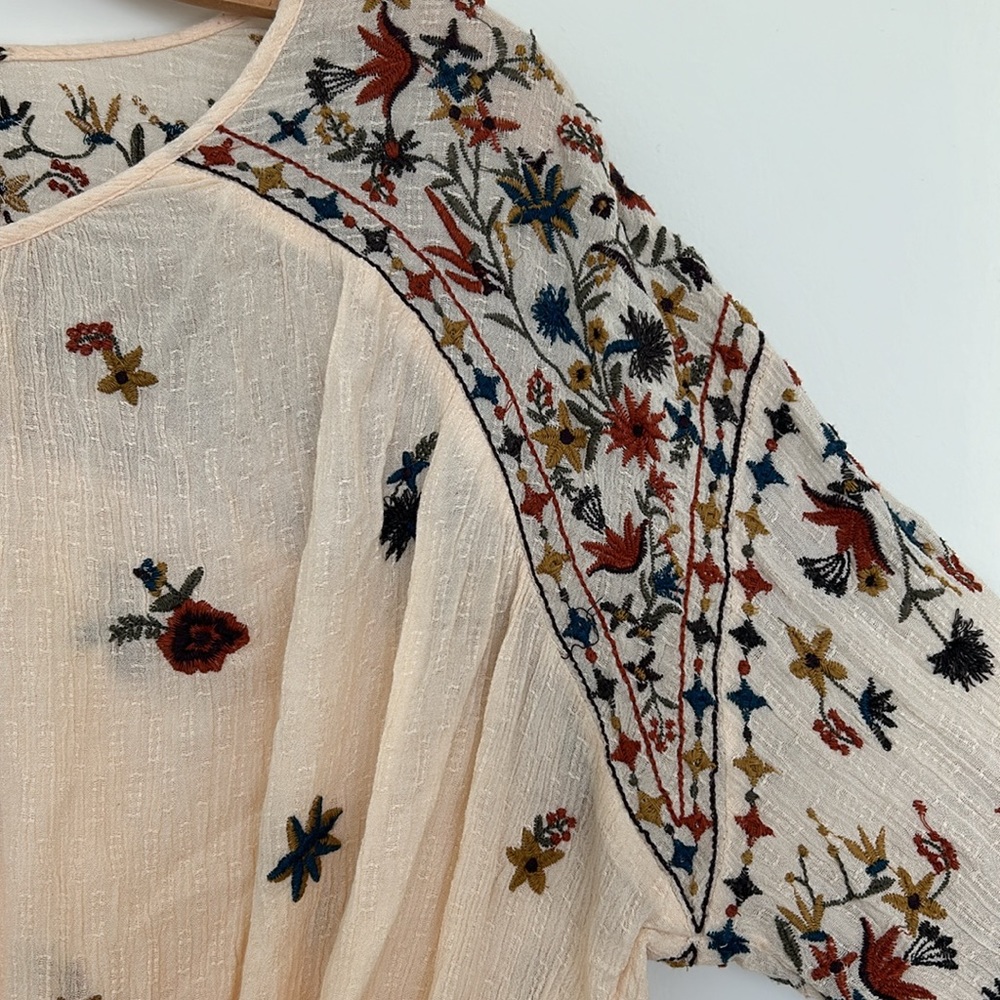 Free People Embroidered Wild Flowers Blouse Size XS - Picture 9 of 15